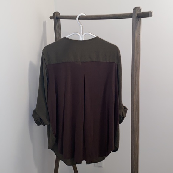 George - Picture 4 of 4